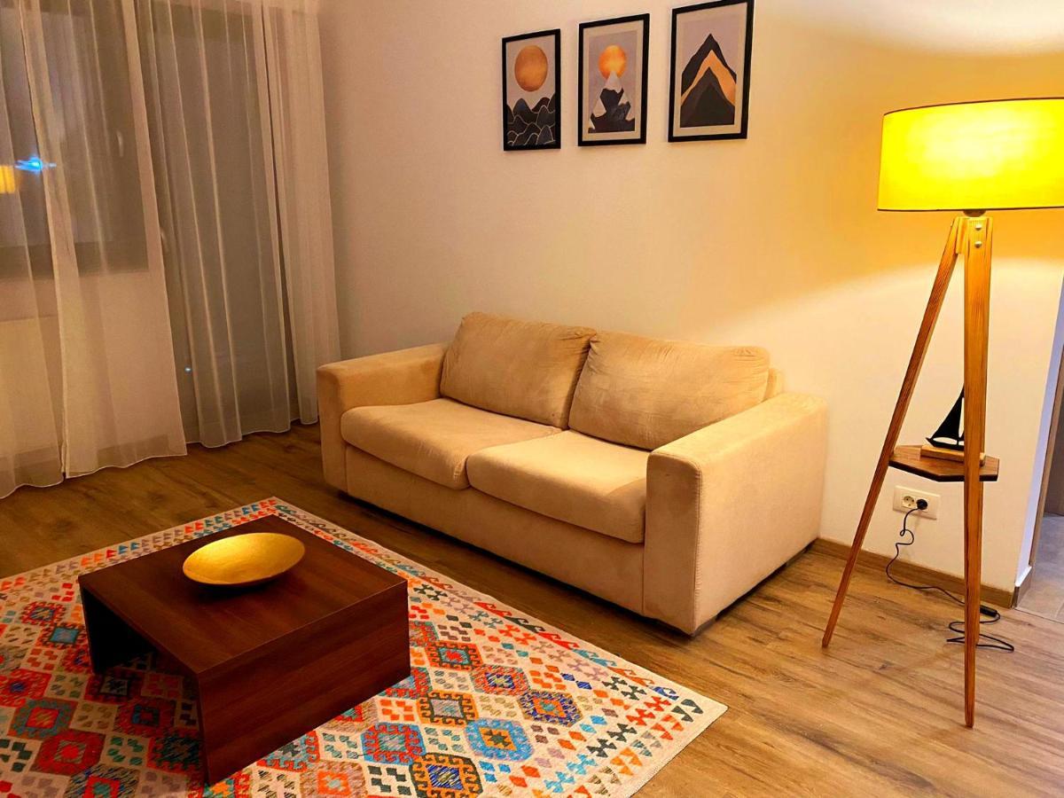 Bellagio - Cozy Apartment With Free Gym Bukarest Kültér fotó