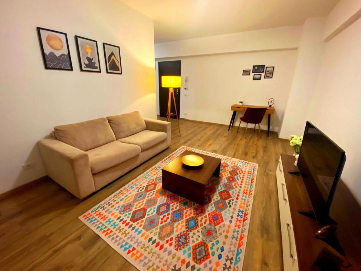 Bellagio - Cozy Apartment With Free Gym Bukarest Kültér fotó